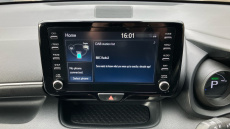 Toyota Yaris 1.5 Hybrid Design 5dr CVT Hybrid Hatchback